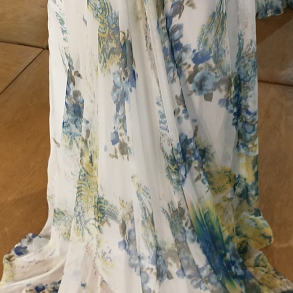 Angali by Karishma prom dress - Picture 8 of 8